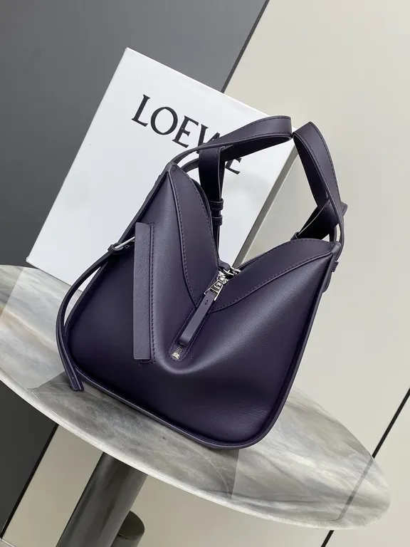 Loewe Bag 